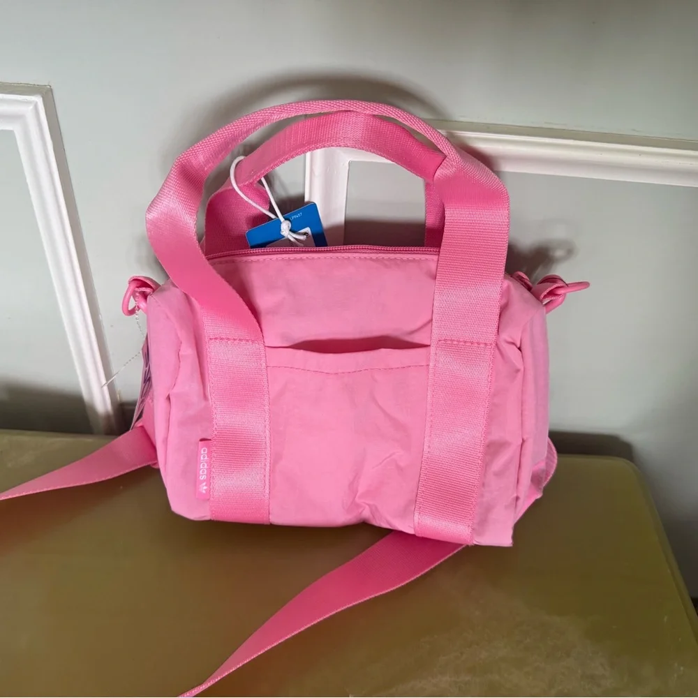 Adidas Trefoil Chenille
Crossbody Bag in Pink/White - Picture 2 of 3